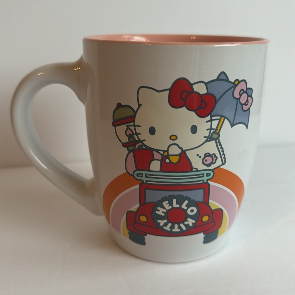 Sanrio Hello Kitty large ceramic cup/ mug ❤️ 25 oz NEW